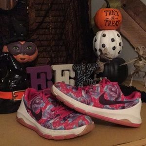 Nike KD Aunt Pearls (kids) size 2Y